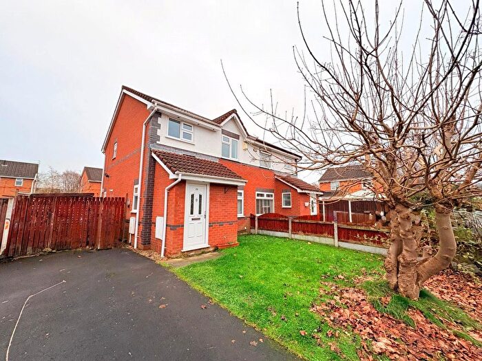 3 Bedroom Semi Detached House To Rent In Ringway Road, Belle Vale, Liverpool, Merseyside, L25