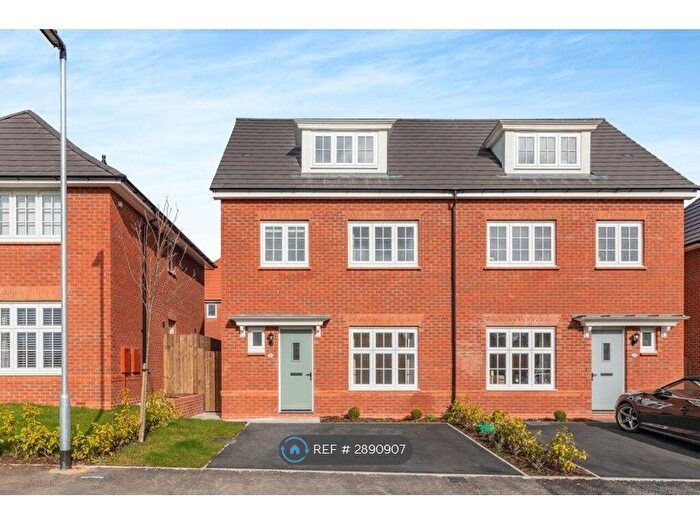 4 Bedroom Semi-Detached House To Rent In Cwrt Jones, Chester, CH4