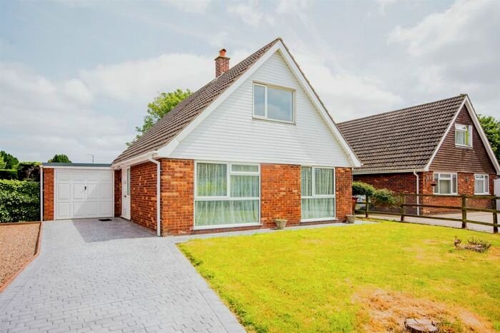 3 Bedroom Detached House For Sale In Meadow Bank, Leverton, Boston, PE22