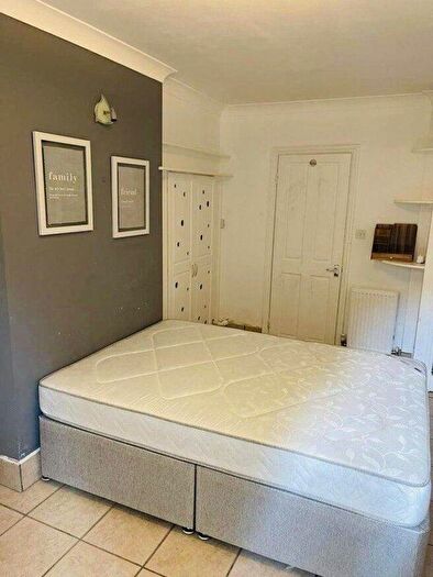 Studio To Rent In Castle Street, CB3