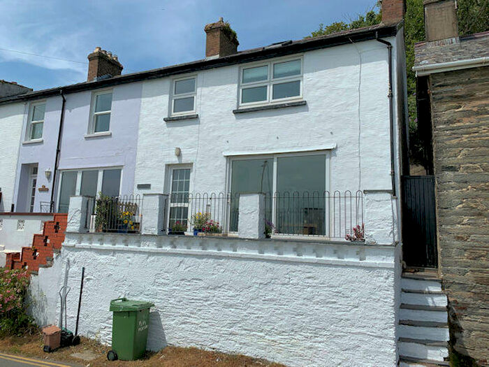 3 Bedroom End Of Terrace House For Sale In Plas Meirion, Aberdovey, LL35