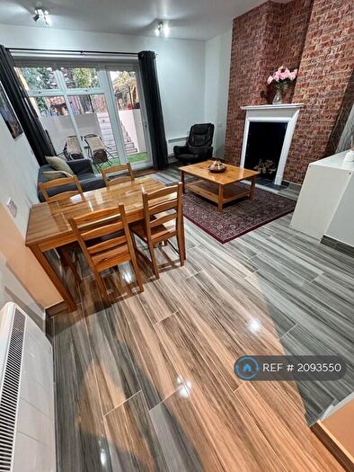 1 Bedroom Flat To Rent In Gloucester Drive, London, N4