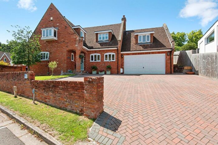4 Bedroom Detached House For Sale In Garden Lane, Royston, SG8