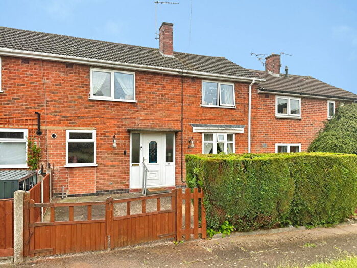 3 Bedroom Terraced House For Sale In Sponne Rise, Leicester, LE2