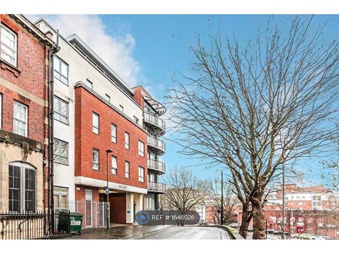 2 Bedroom Flat To Rent In Arthur Place, Birmingham, B1