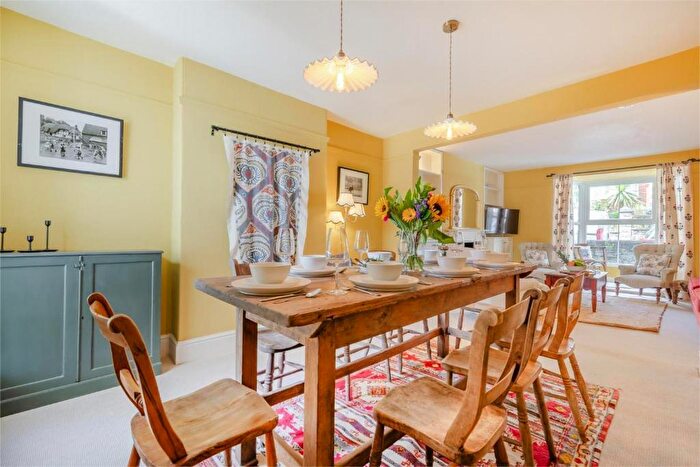 4 Bedroom Terraced House To Rent In Wadebridge, PL27