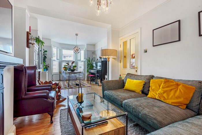 4 Bedroom Terraced House To Rent In Conington Road London, SE13