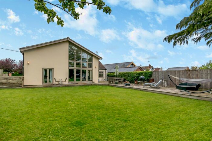 6 Bedroom Detached House For Sale In School Road, Heacham, King's Lynn, PE31