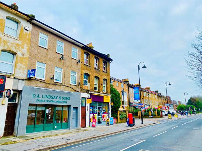 1 Bedroom Flat To Rent In Lower Addiscombe Road, Croydon, CR0