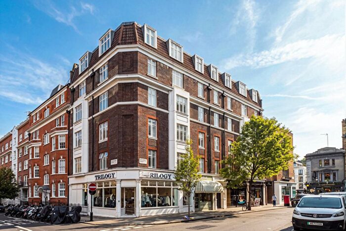 1 Bedroom Flat For Sale In Carisbrooke Court, Weymouth Street, London, W1G