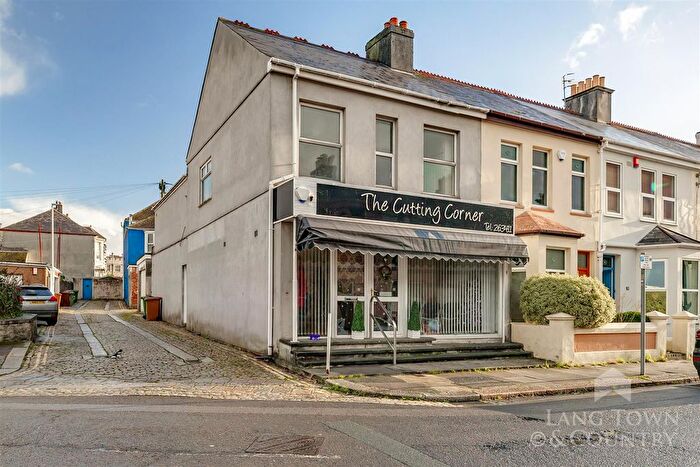 2 Bedroom Flat To Rent In Gifford Place, Mutley, Plymouth, PL3