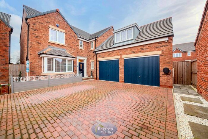 5 Bedroom Detached House For Sale In Elder Place, Shireoaks, Worksop, S81