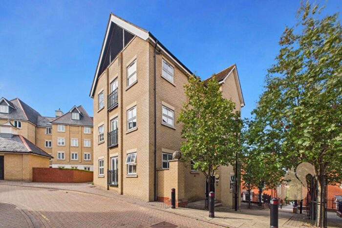 3 Bedroom Duplex For Sale In Henry Laver Court, Colchester, CO3