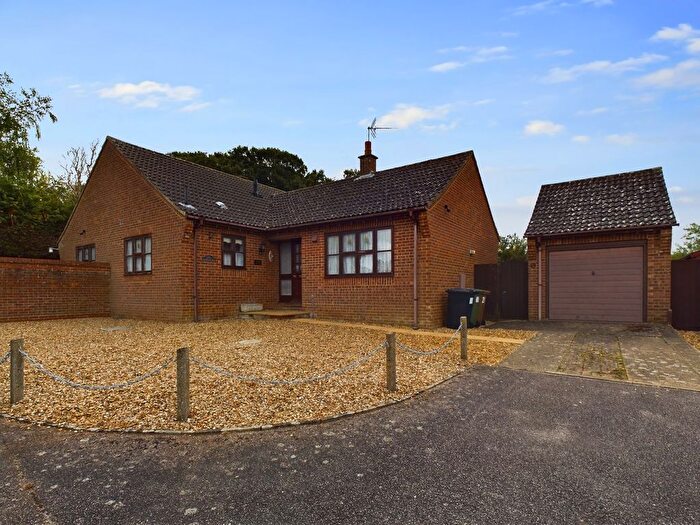 3 Bedroom Detached Bungalow For Sale In St James Drive, Downham Market, PE38