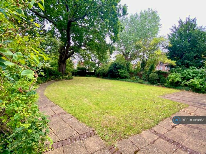 2 Bedroom Flat To Rent In Forest Hill, London, SE23