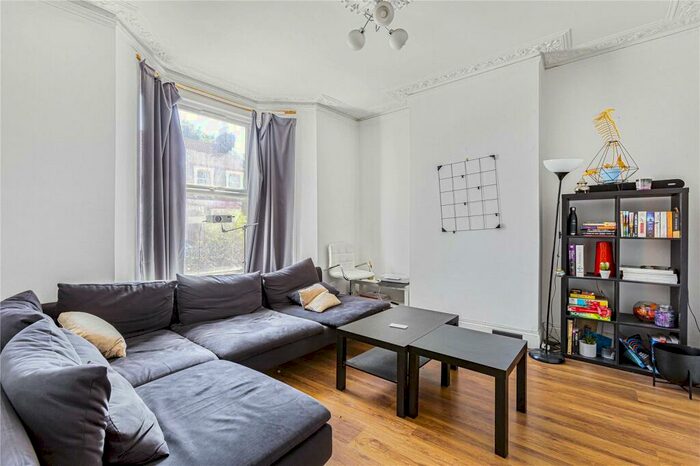 4 Bedroom Terraced House To Rent In Glyn Road, London, E5