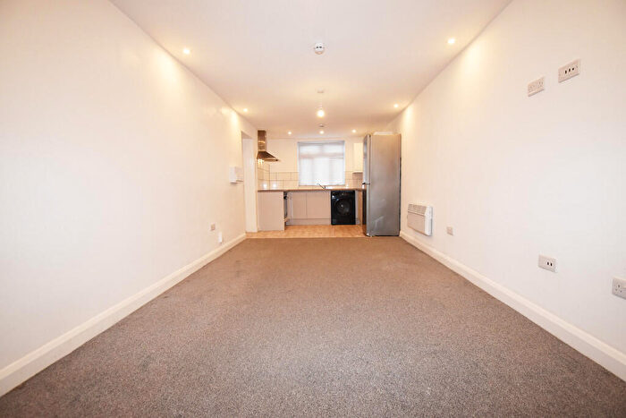1 Bedroom Apartment To Rent In Welland Road, Gosford Green, Coventry, CV1