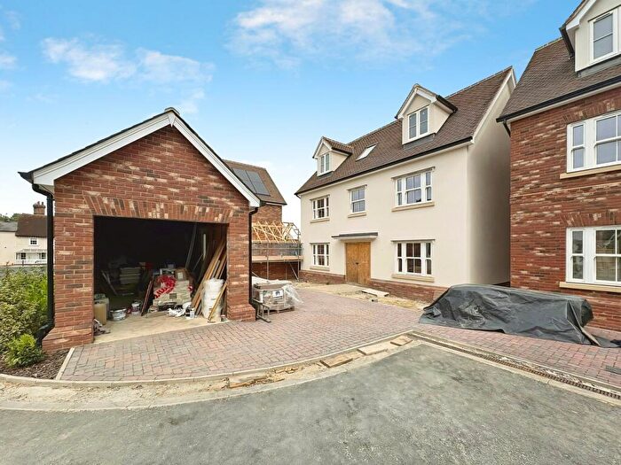 5 Bedroom Detached House For Sale In Hatfield Road, Witham, CM8