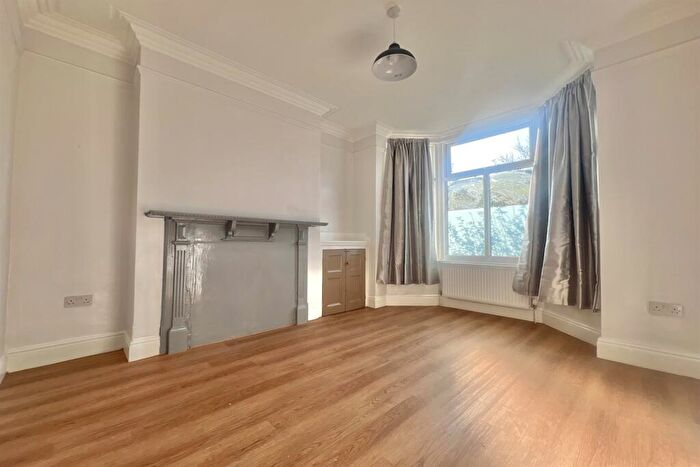 4 Bedroom Terraced House To Rent In Great Western Street, Manchester, M14