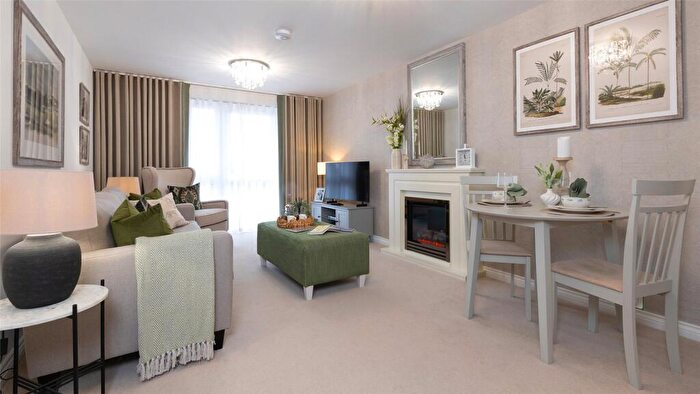 1 Bedroom Apartment For Sale In Apt, Otter Lodge, Silver Street, Honiton, Devon, EX14