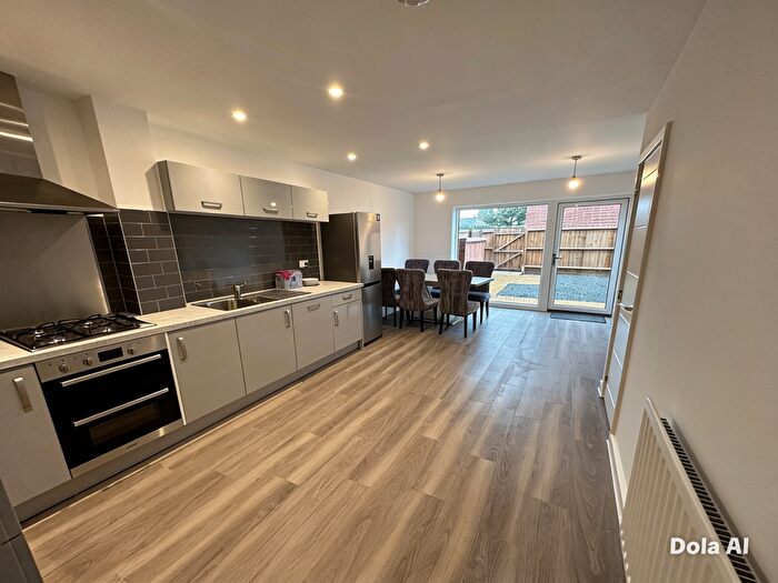 5 Bedroom Detached House To Rent In Clover Way, Stoke Gifford, Bristol, BS34