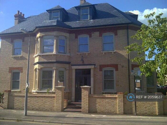 Studio To Rent In The Newton, Cambridge, CB4