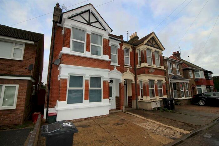 4 Bedroom Semi-Detached House To Rent In Wellesley Road, Clacton-on-Sea, CO15
