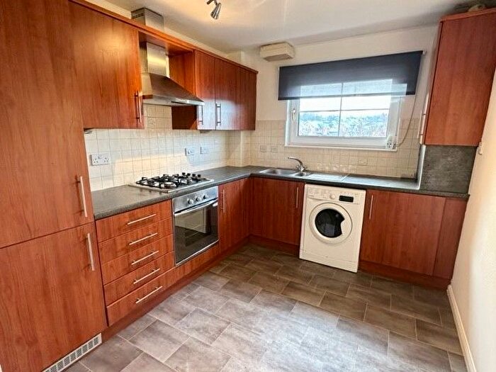 2 Bedroom Flat To Rent In Grace Wynd, Hamilton, ML3