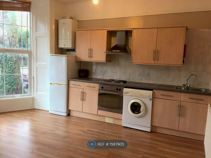 2 Bedroom Flat To Rent In Cheltenham Road, Bristol, BS6