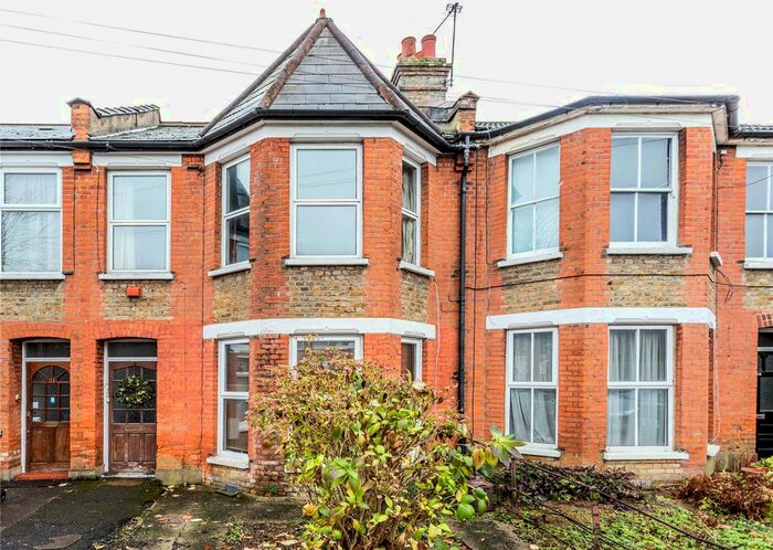 2 Bedroom Flat To Rent In Beech Road, Bounds Green, London N11