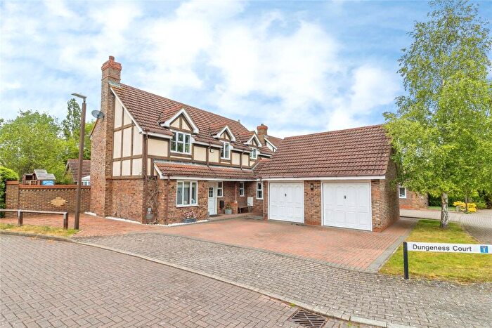 4 Bedroom Detached House For Sale In Dungeness Court, Tattenhoe, Milton Keynes, Buckinghamshire, MK4