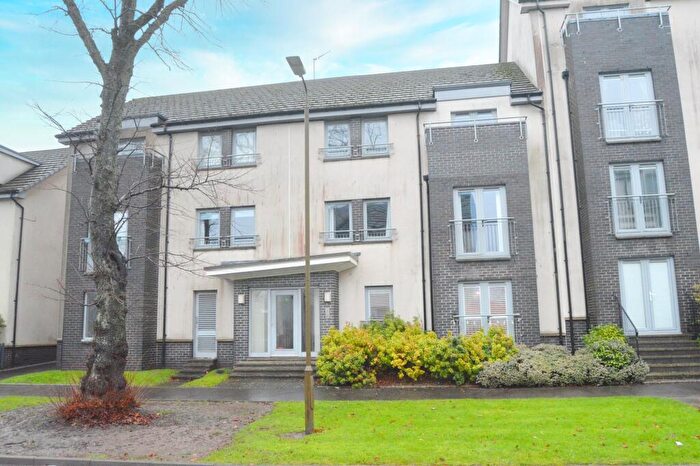 2 Bedroom Flat For Sale In Crookston Court, Larbert, FK5