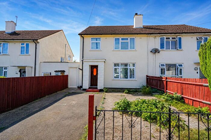 3 Bedroom Semi-Detached House For Sale In Bristol Road, St. Leonards-On-Sea, TN38