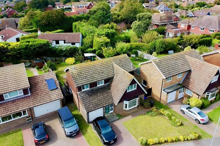 4 Bedroom Detached House For Sale In Ash Drive, Seaford, BN25