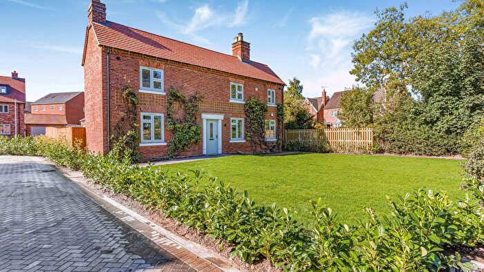 4 Bedroom Detached House For Sale In The Farmhouse, Wharf Farm, Dickens Heath Road, B90