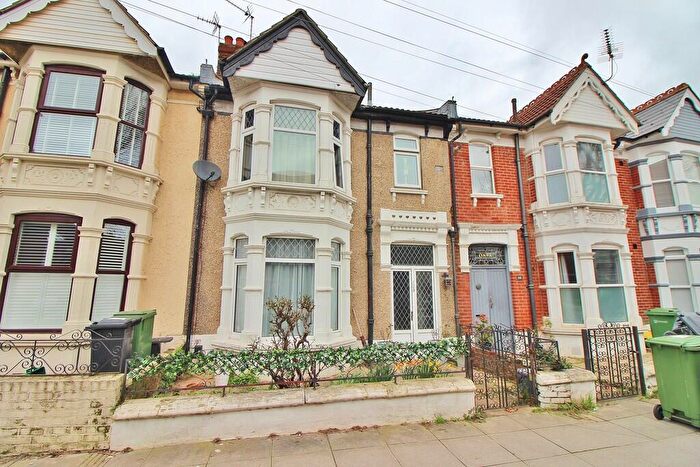 3 Bedroom Terraced House For Sale In Stubbington Avenue, North End, PO2