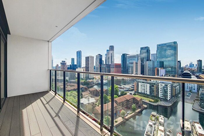 1 Bedroom Flat For Sale In Yabsley Street, Blackwall, E14