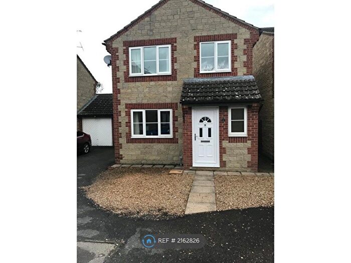 3 Bedroom Detached House To Rent In Middle Ground, Cricklade, Swindon, SN6