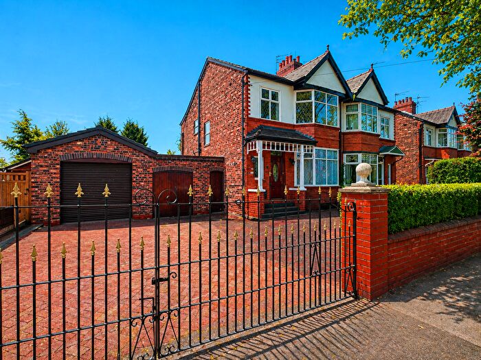 4 Bedroom Semi-Detached House For Sale In Sandy Lane, Stretford, Manchester, M32