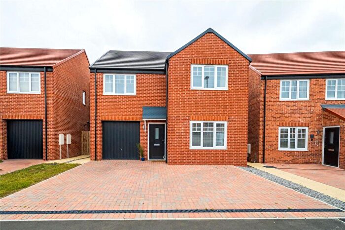 4 Bedroom Detached House For Sale In Pinetree Drive, Killingworth, NE12