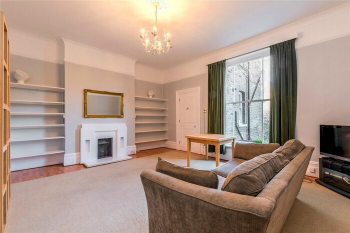 2 Bedroom Flat To Rent In Peckham Rye, East Dulwich, London, SE22