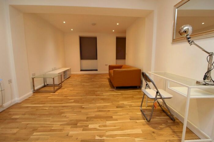 1 Bedroom Flat To Rent In Foregate Street, Chester CH1