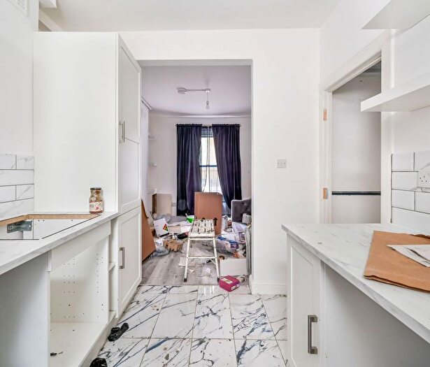 2 Bedroom Flat For Sale In A Eversholt Street, Euston, London, NW1