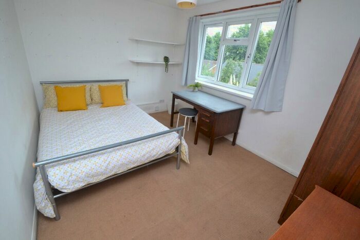 5 Bedroom Detached House To Rent In Rolleston Drive, Lenton, Nottingham, NG7