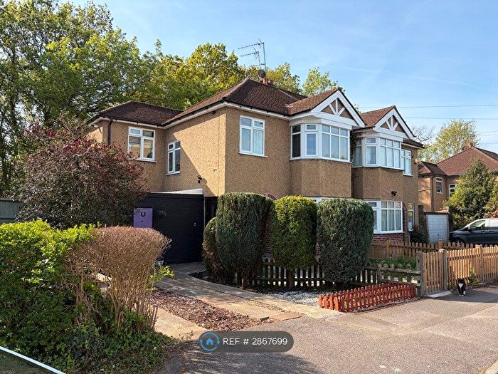 2 Bedroom Maisonette To Rent In Pinner, Pinner, HA5