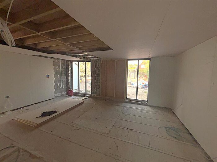 4 Bedroom Detached House For Sale In Hill Brow, Bromley, BR1