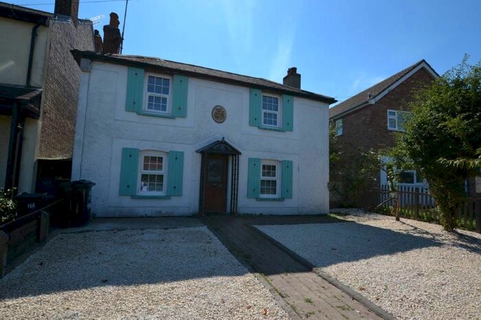 3 Bedroom Cottage To Rent In Coppins Road, Clacton-On-Sea, CO15