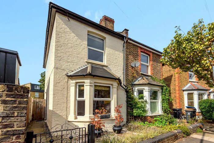 4 Bedroom Semi-Detached House To Rent In Linden Crescent, Kingston Upon Thames, KT1