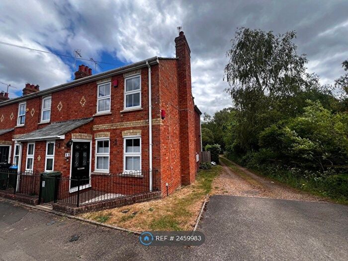 3 Bedroom End Of Terrace House To Rent In High Road, Soulbury, LU7