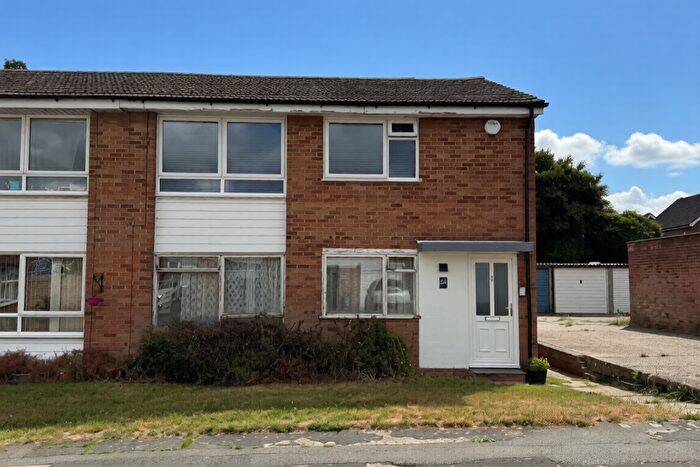 2 Bedroom Maisonette For Sale In Nelson Gardens, Braintree, CM7